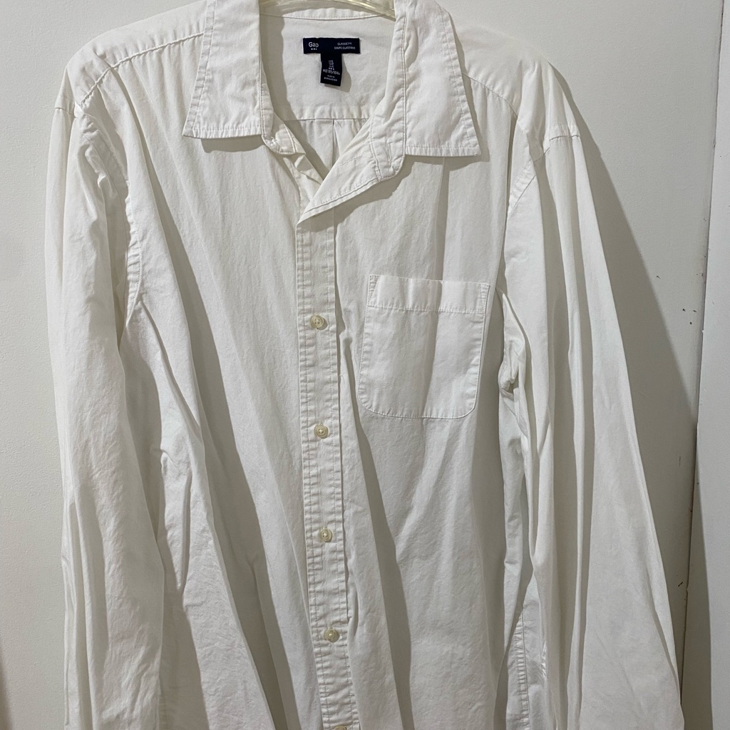 Gap White Button Up